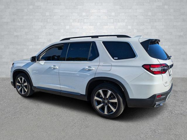 used 2025 Honda Pilot car, priced at $40,582