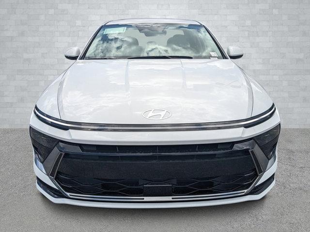 new 2025 Hyundai Sonata Hybrid car, priced at $30,465