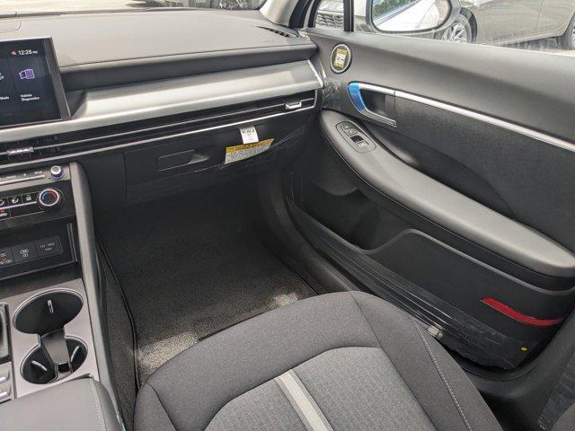 new 2025 Hyundai Sonata car, priced at $26,008