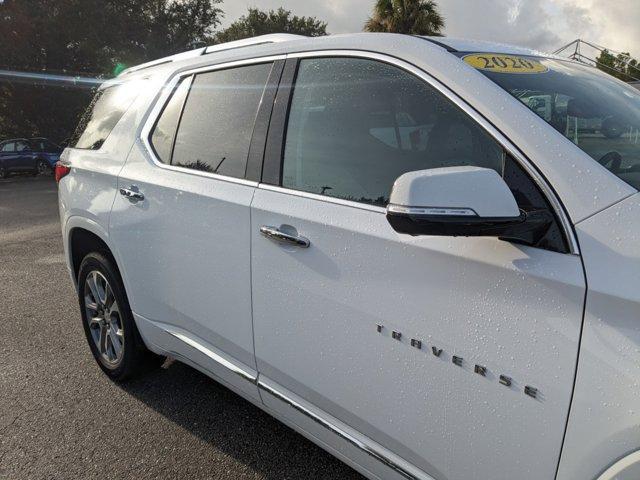 used 2020 Chevrolet Traverse car, priced at $19,796