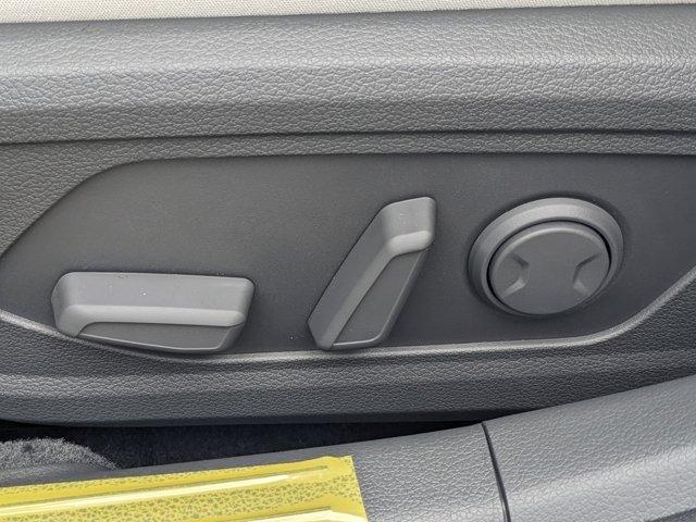 new 2025 Hyundai Sonata Hybrid car, priced at $30,420