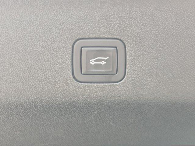 used 2024 GMC Yukon car, priced at $62,374