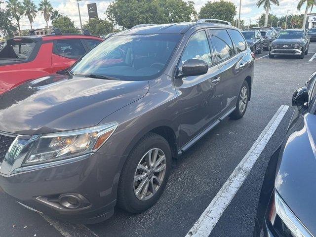 used 2016 Nissan Pathfinder car, priced at $11,501