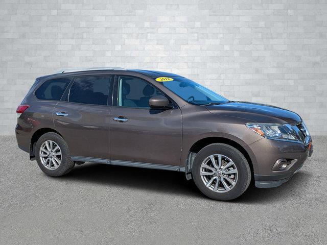 used 2016 Nissan Pathfinder car, priced at $10,992