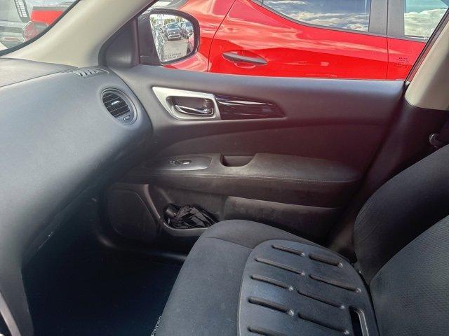 used 2016 Nissan Pathfinder car, priced at $11,501