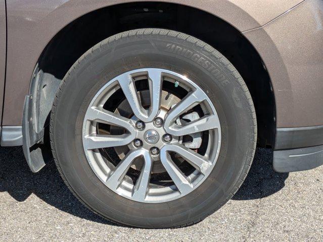 used 2016 Nissan Pathfinder car, priced at $10,992