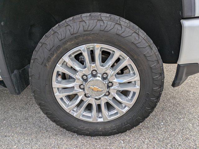 used 2022 Chevrolet Silverado 2500 car, priced at $52,913