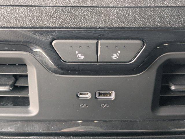 used 2023 GMC Sierra 1500 car, priced at $45,283