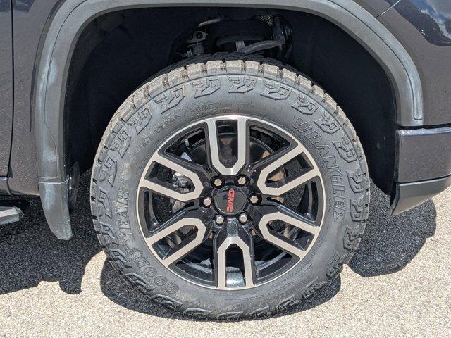 used 2023 GMC Sierra 1500 car, priced at $45,283