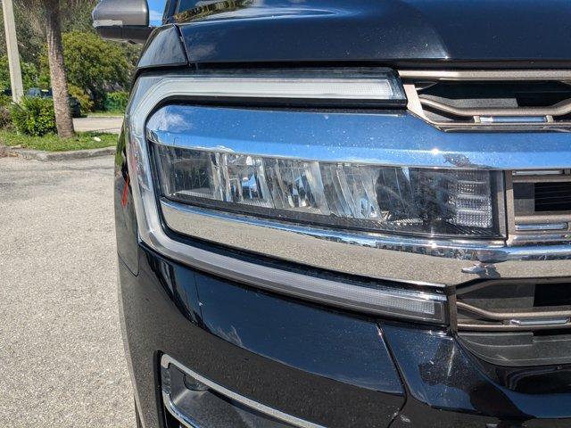 used 2022 Ford Expedition car, priced at $55,881