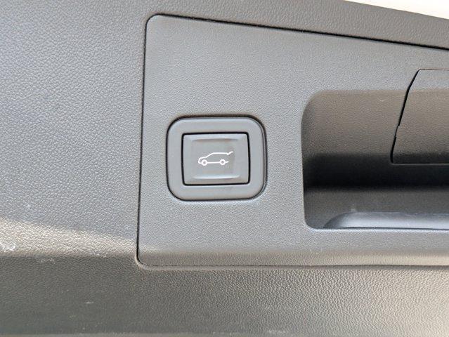 used 2024 Cadillac XT5 car, priced at $35,421