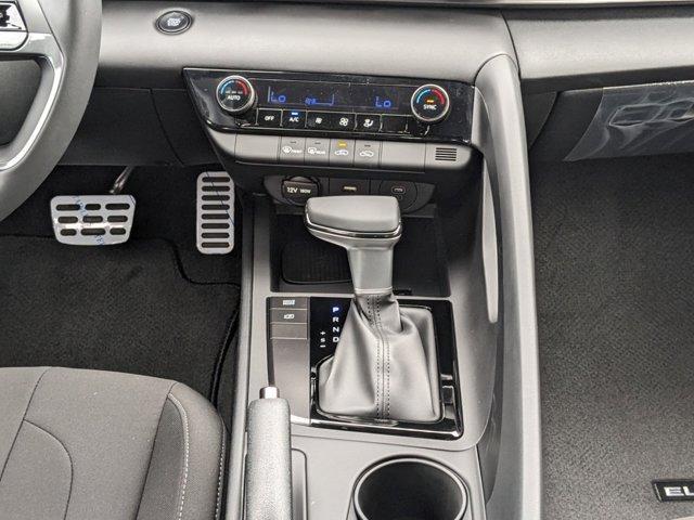 new 2025 Hyundai Elantra car, priced at $22,311