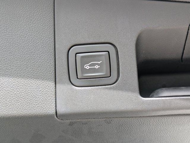 used 2017 Cadillac XT5 car, priced at $19,371