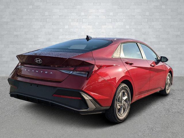 new 2025 Hyundai Elantra car, priced at $21,824
