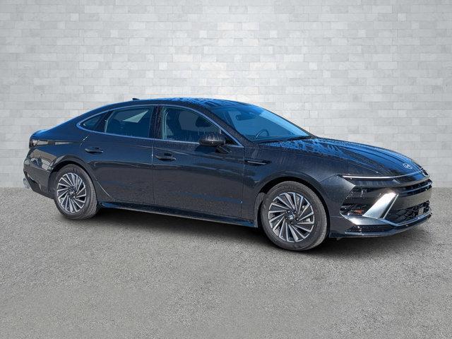 used 2023 Hyundai Sonata Hybrid car, priced at $23,393