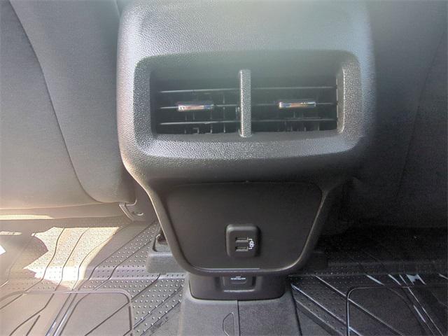 used 2022 Chevrolet Equinox car, priced at $20,895