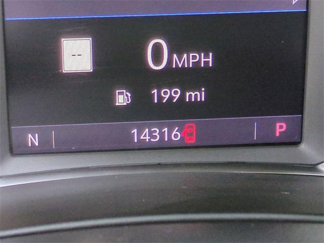 used 2022 Chevrolet Equinox car, priced at $20,895