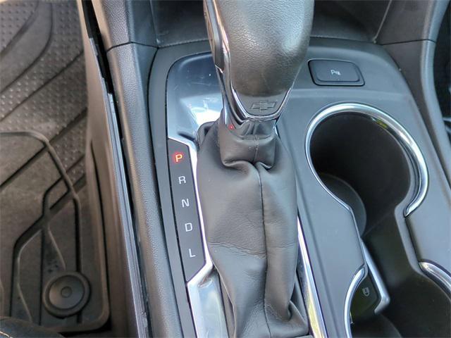 used 2022 Chevrolet Equinox car, priced at $21,095