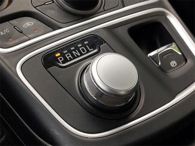 used 2015 Chrysler 200 car, priced at $5,295