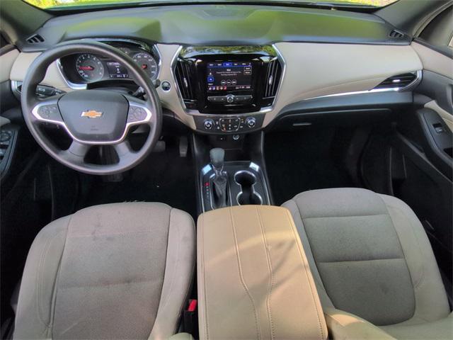 used 2023 Chevrolet Traverse car, priced at $27,695