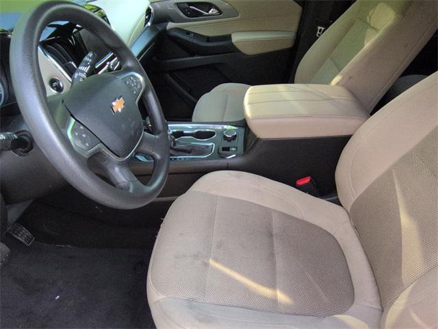 used 2023 Chevrolet Traverse car, priced at $27,695