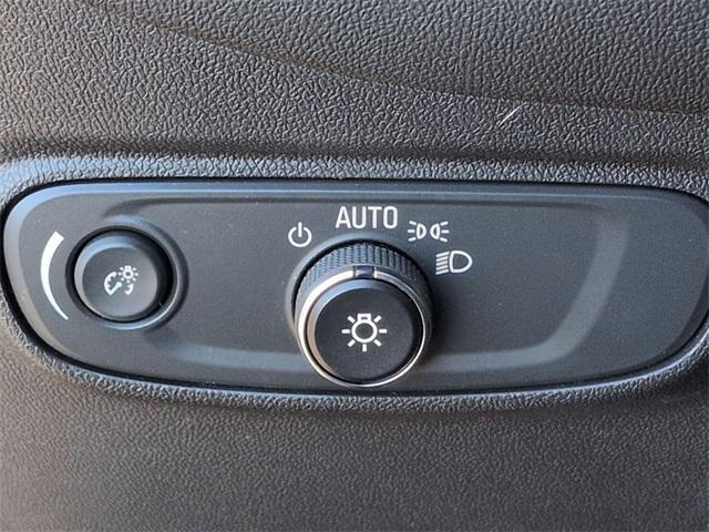 used 2022 Chevrolet Equinox car, priced at $24,995