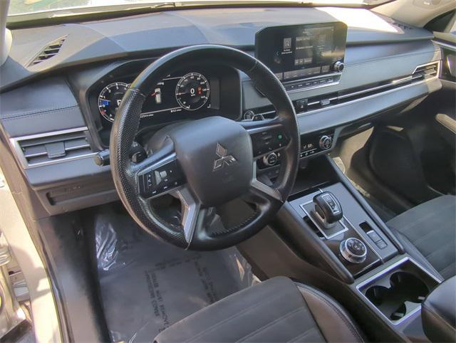 used 2024 Mitsubishi Outlander car, priced at $24,595