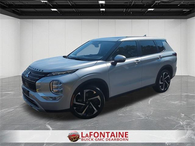 used 2024 Mitsubishi Outlander car, priced at $24,095