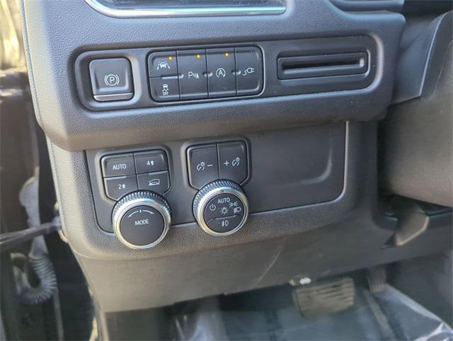 used 2022 GMC Yukon car, priced at $43,295