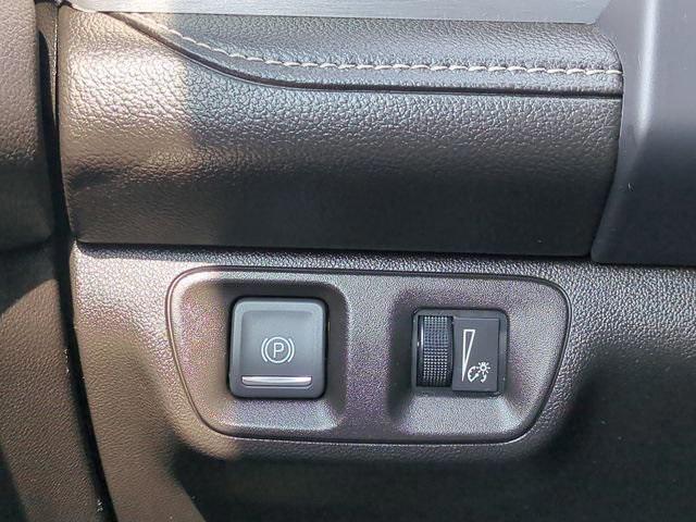 used 2023 GMC Acadia car, priced at $27,995