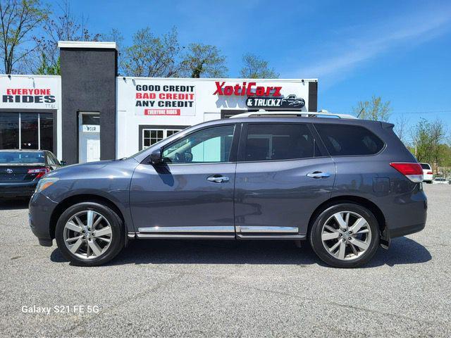 used 2014 Nissan Pathfinder car, priced at $16,999