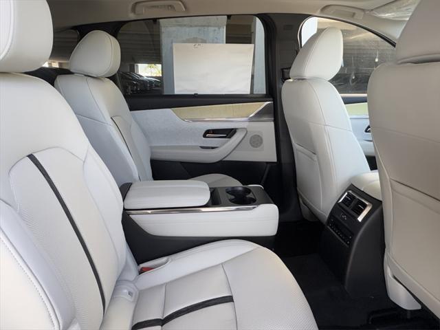 new 2025 Mazda CX-90 car, priced at $58,055