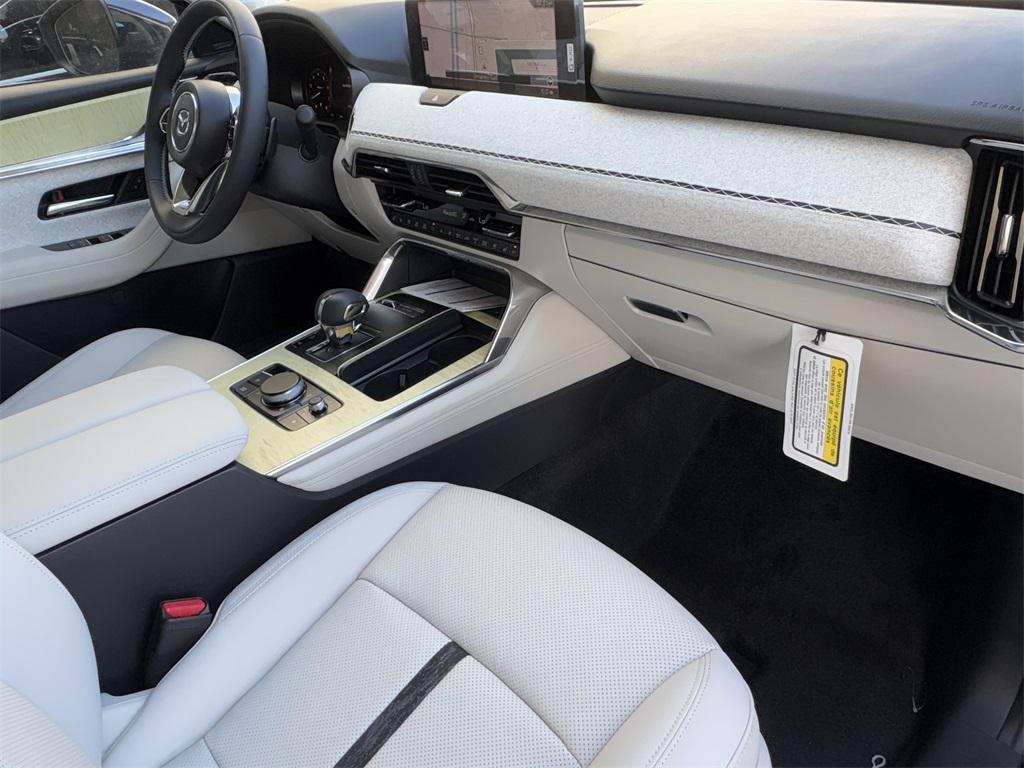 new 2025 Mazda CX-90 car, priced at $54,714