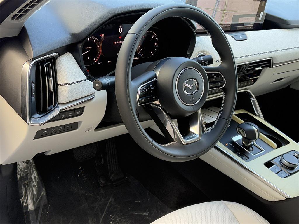 new 2025 Mazda CX-90 car, priced at $54,714