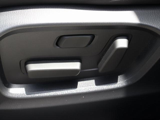 used 2023 Mazda CX-5 car, priced at $25,900