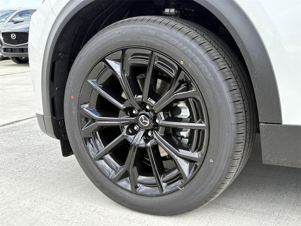 new 2025 Mazda CX-70 car, priced at $44,411
