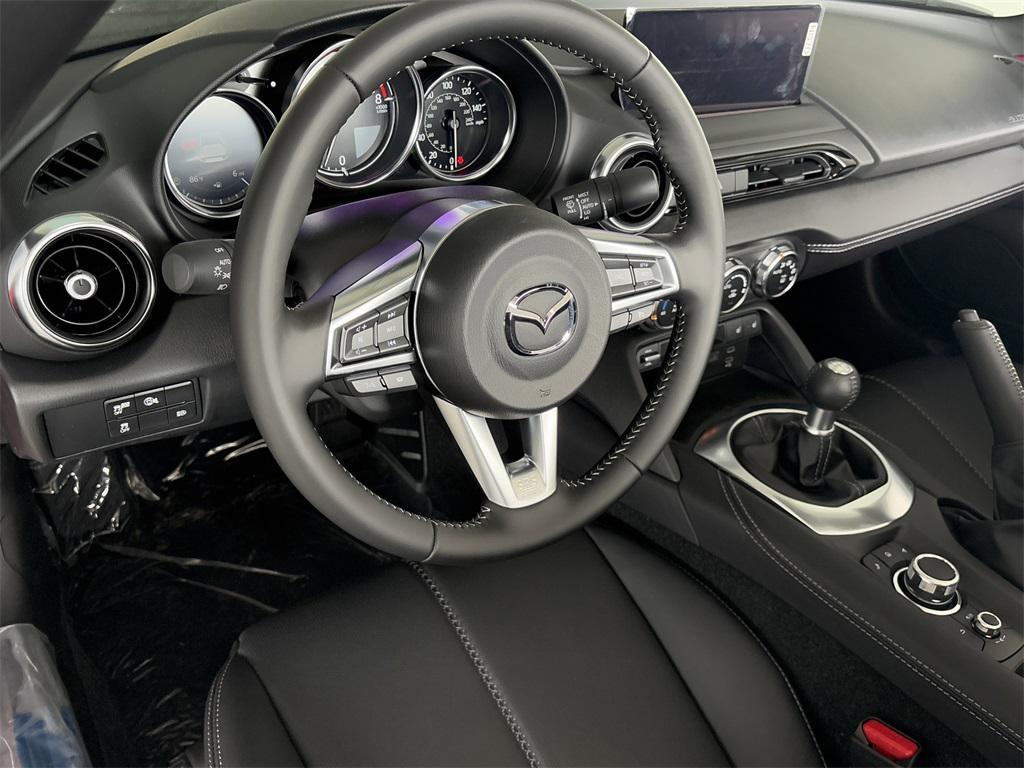 new 2025 Mazda MX-5 Miata RF car, priced at $38,731