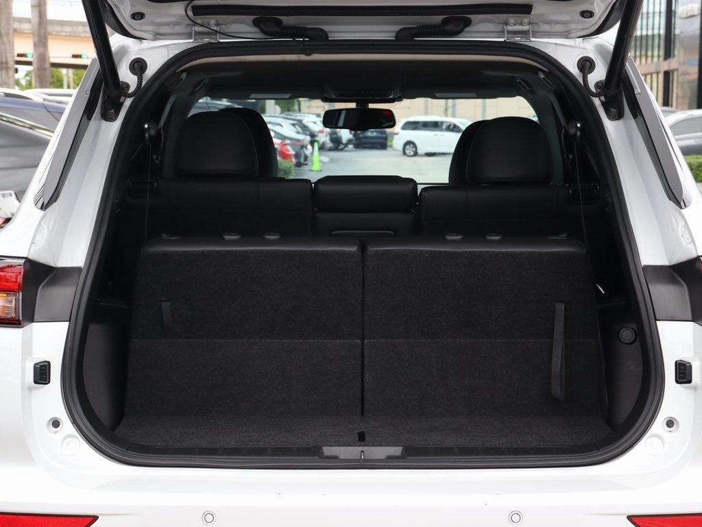 used 2024 Mitsubishi Outlander car, priced at $20,499
