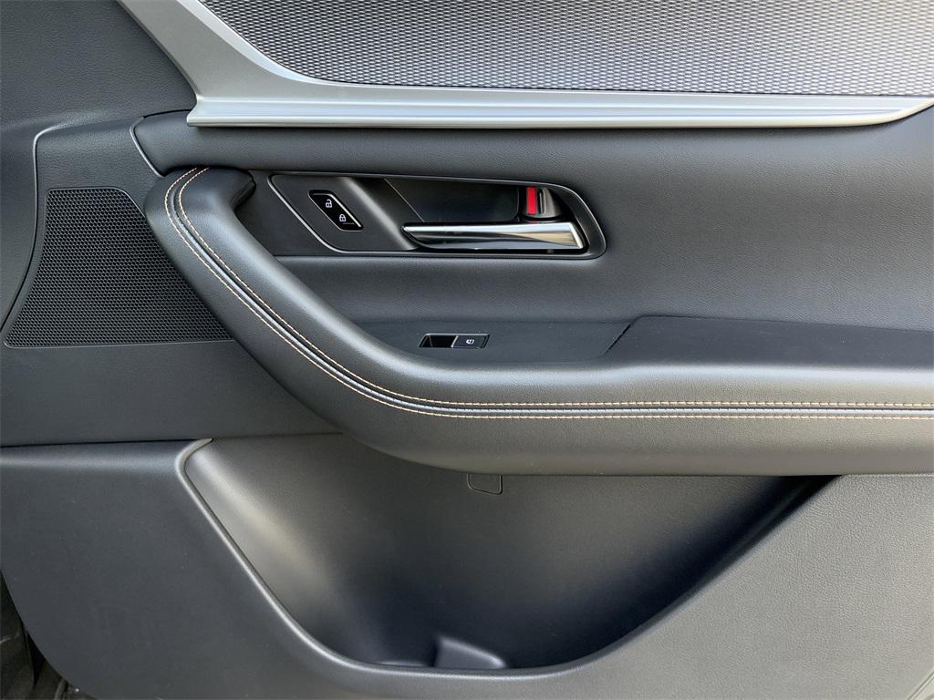 new 2025 Mazda CX-90 car, priced at $39,803