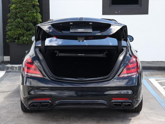 used 2020 Mercedes-Benz AMG S 63 car, priced at $86,190