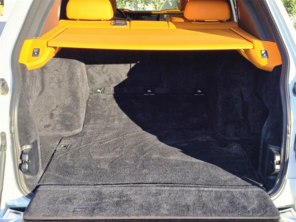 used 2022 Rolls-Royce Cullinan car, priced at $309,990