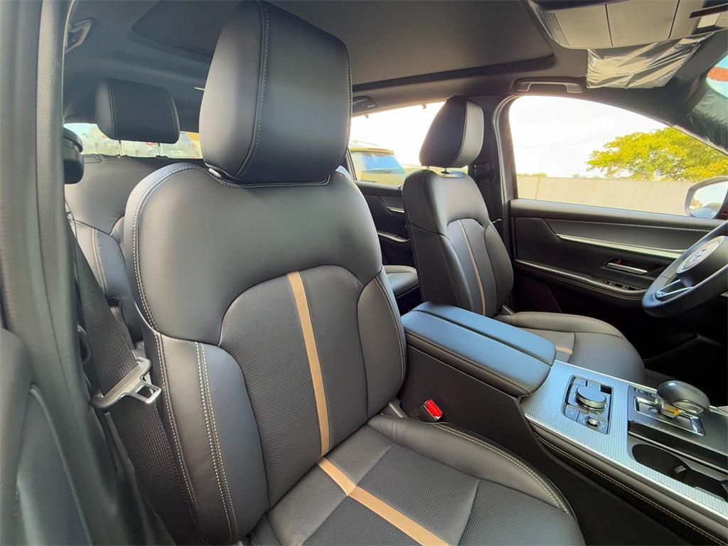 new 2025 Mazda CX-90 car, priced at $51,205