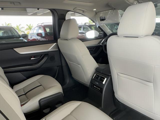 new 2025 Mazda CX-90 car, priced at $37,711