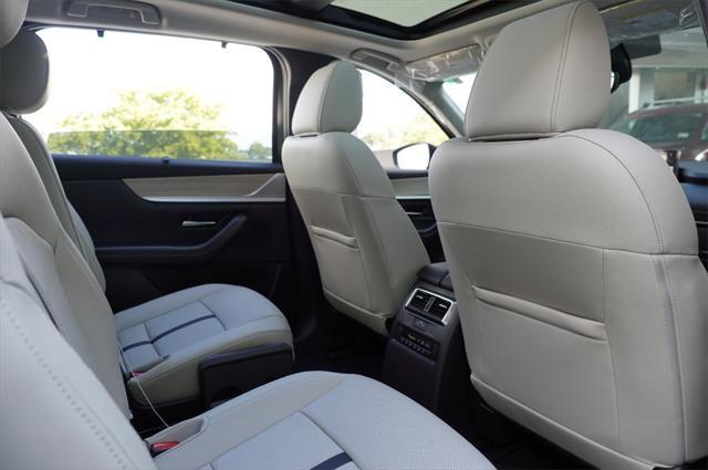 new 2025 Mazda CX-90 PHEV car, priced at $55,614