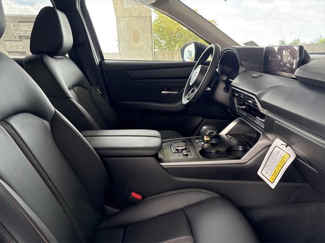 new 2025 Mazda CX-90 car, priced at $37,749