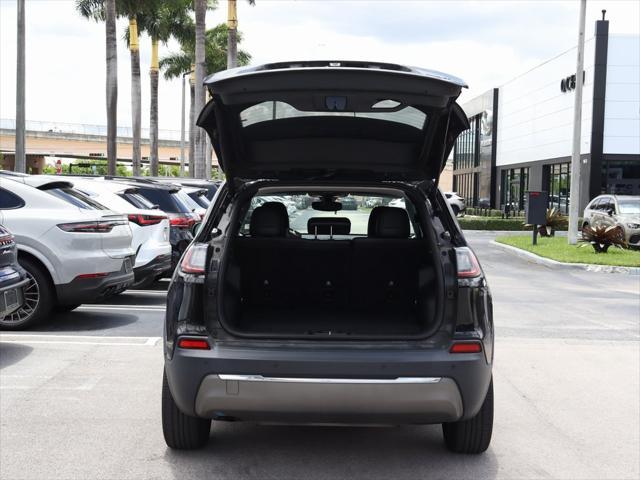 used 2019 Jeep Cherokee car, priced at $12,998
