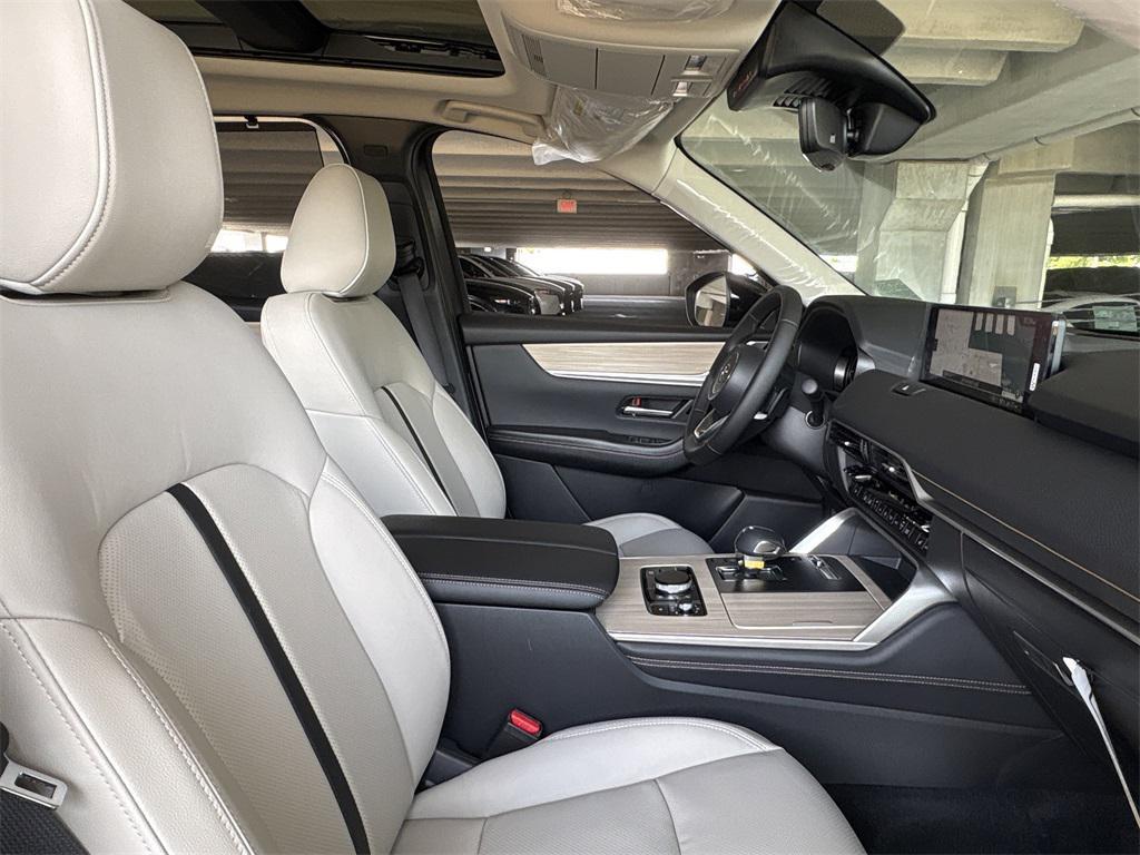 new 2025 Mazda CX-90 PHEV car, priced at $54,053