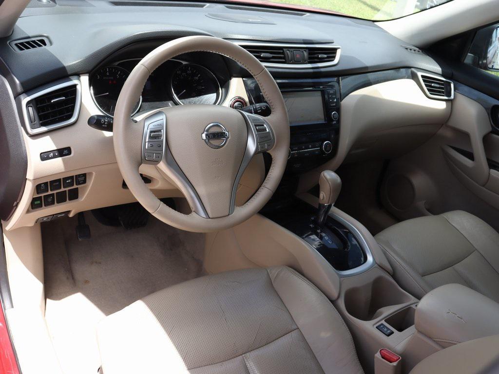 used 2015 Nissan Rogue car, priced at $7,888