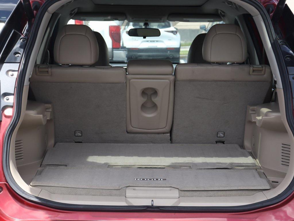 used 2015 Nissan Rogue car, priced at $7,888
