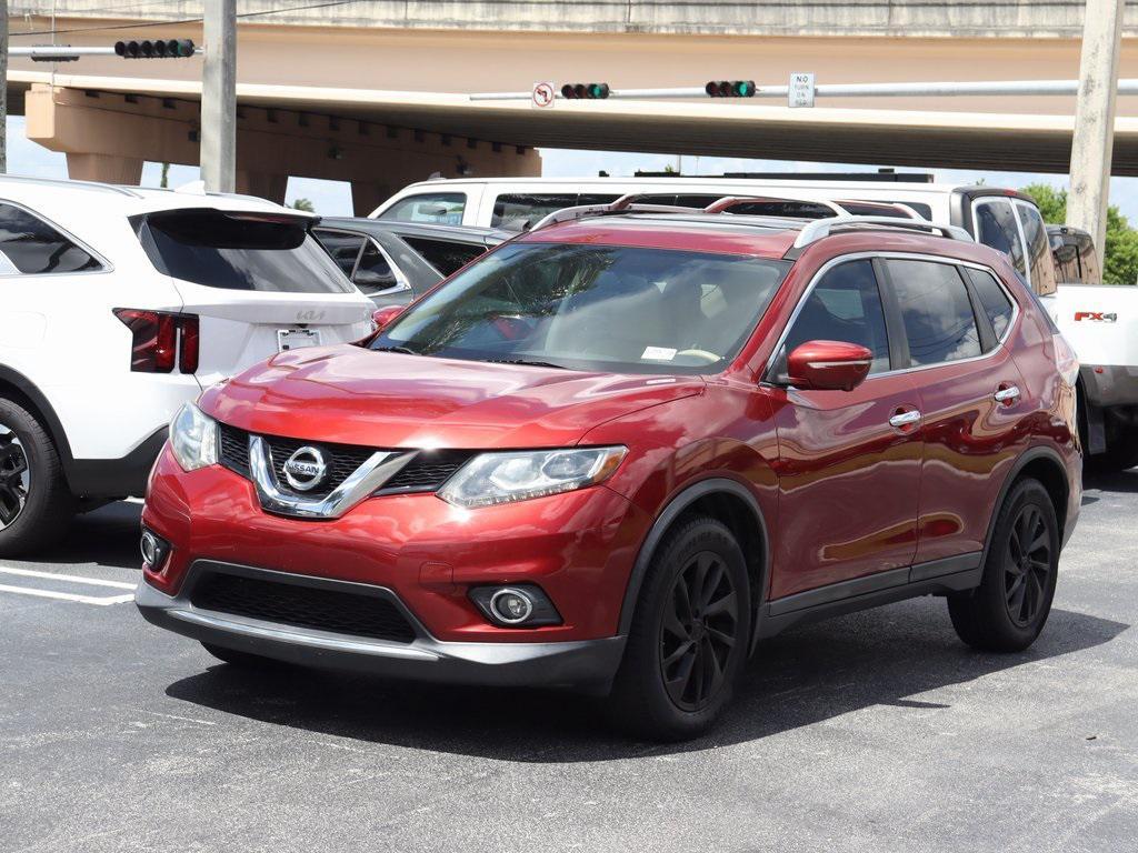 used 2015 Nissan Rogue car, priced at $7,888